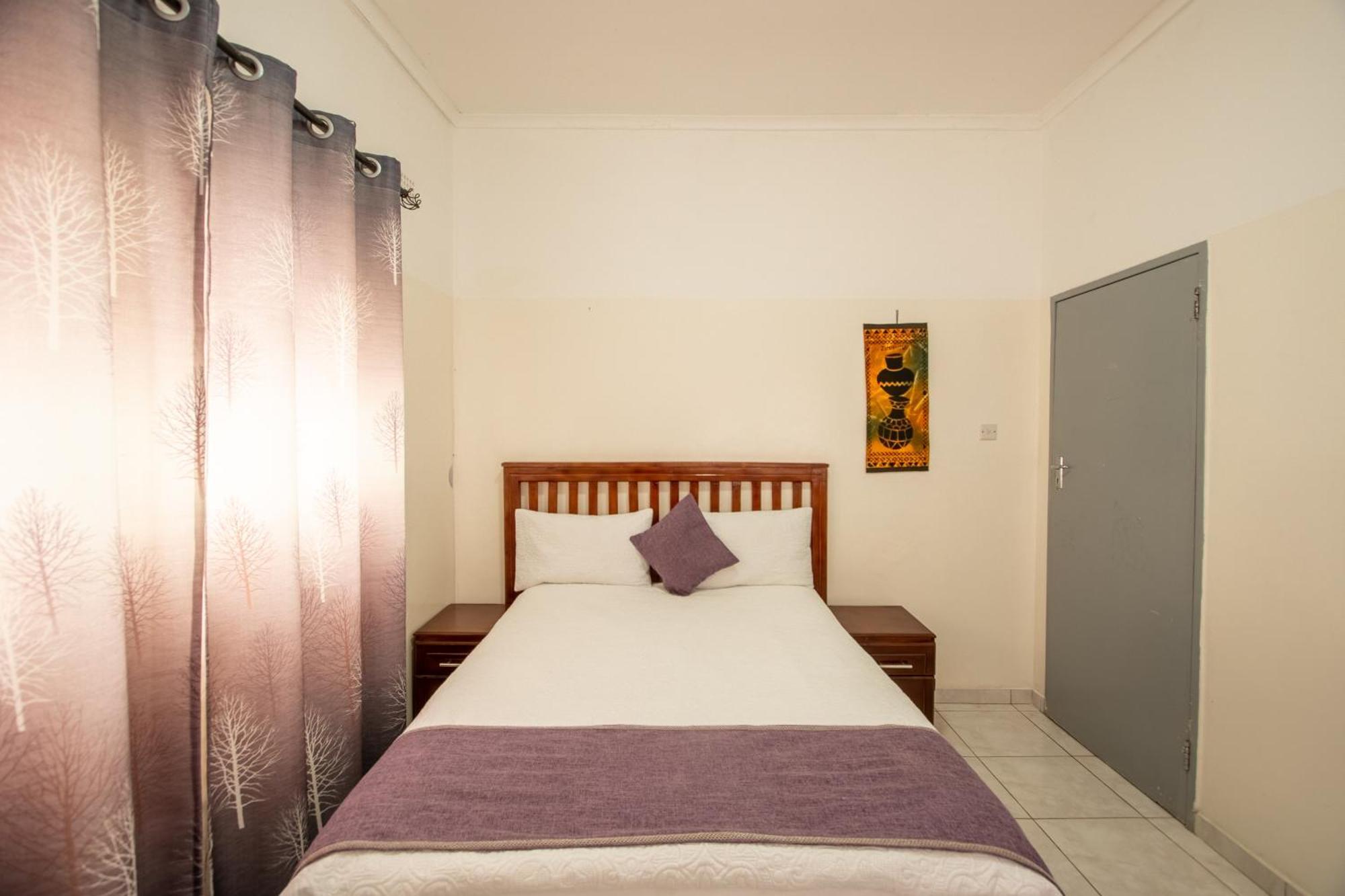 Wood Road Guest Lodge Водопад Виктория Экстерьер фото